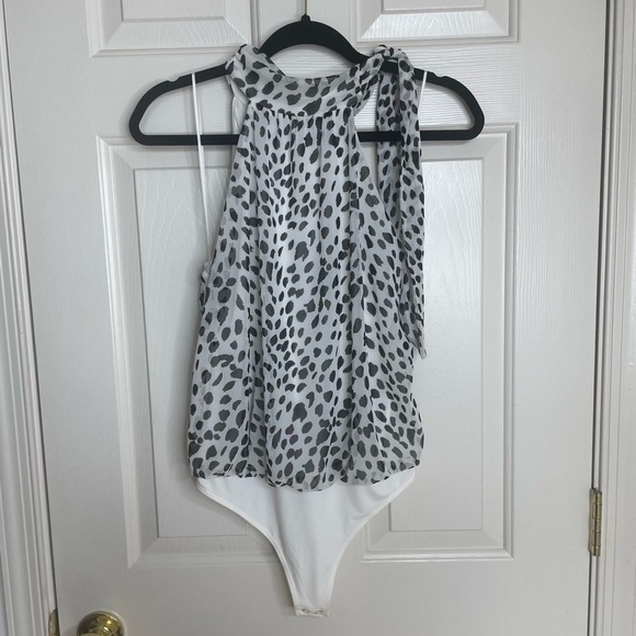 Express white & black animal print high neck tied bodysuit | S - Picture 1 of 8